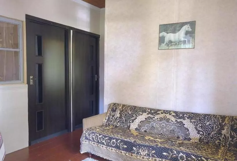 پانسیون Guest House Tengo