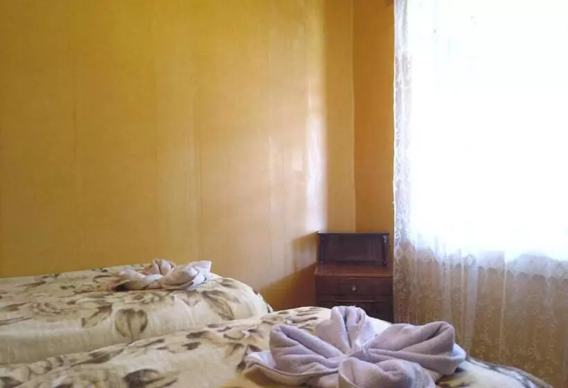 پانسیون Guest House Tengo