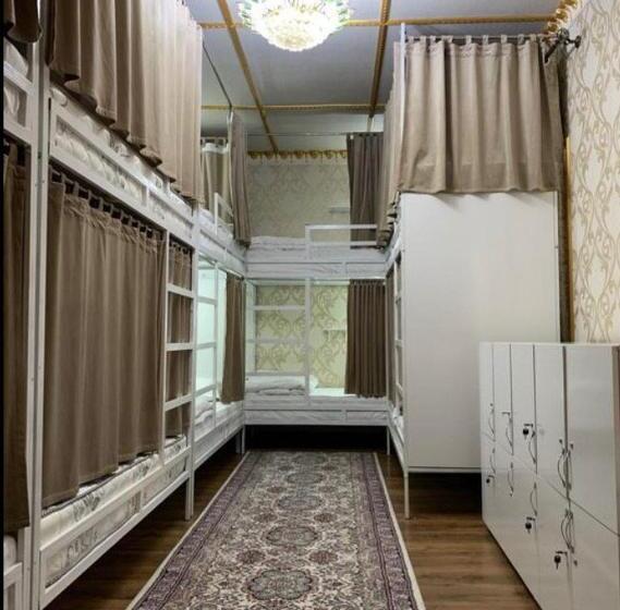 פנסיון Lion B&b