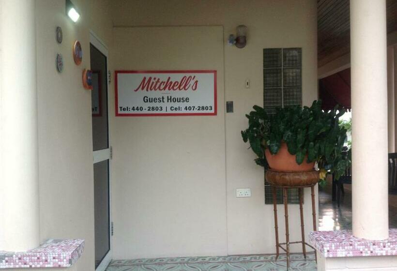 پانسیون Mitchell S Guest House
