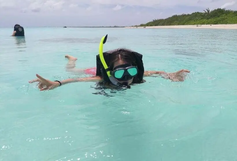 Xen Midu Hotel Addu City Maldives