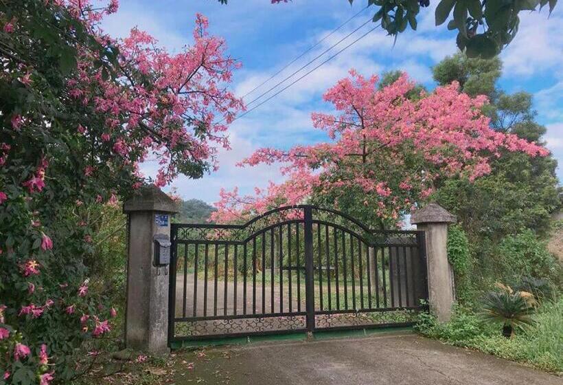 تختخواب و صبحانه 拇指園民宿