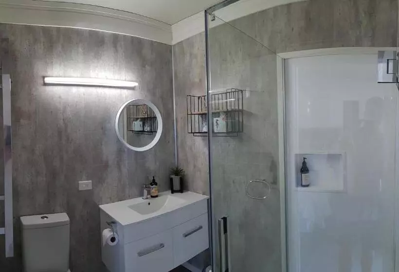 Aamiaismajoitus (B&B) Admiral Waters