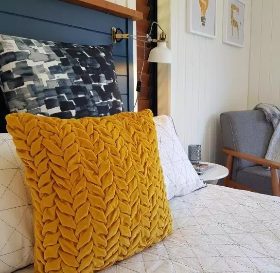 Aamiaismajoitus (B&B) Admiral Waters