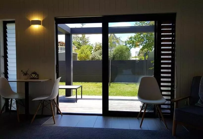 Aamiaismajoitus (B&B) Admiral Waters