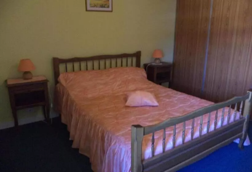 ベッドアンドブレックファースト La Grange Aux Moines