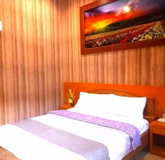 Hotel Kencana Rembang