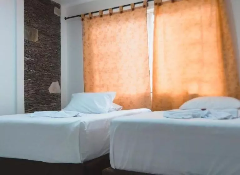 Hotelli Palms Central