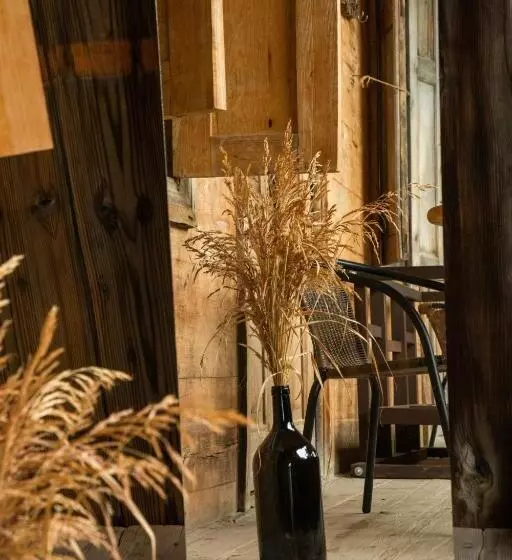 هتل Wine Space