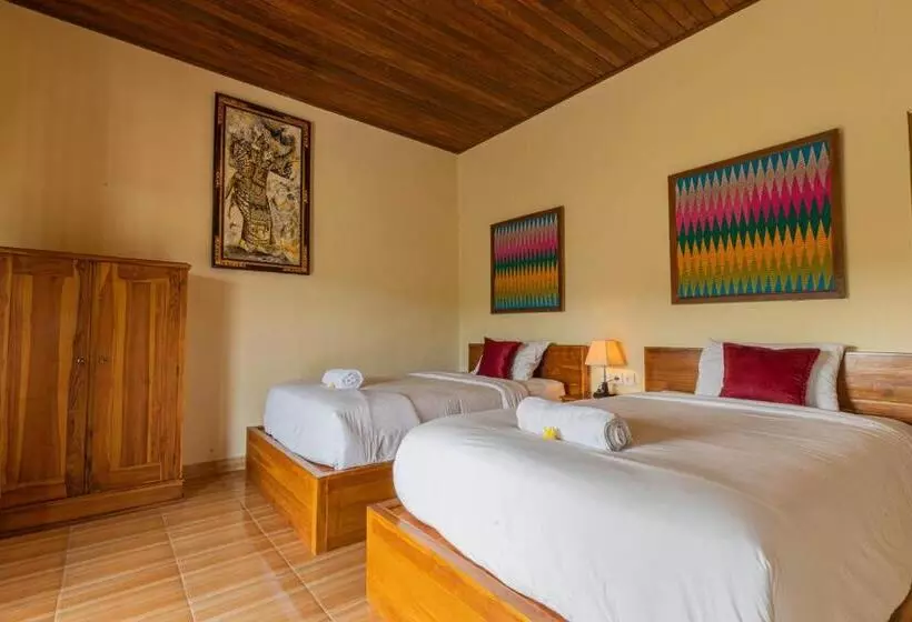 ペンション Batang Golden Hills