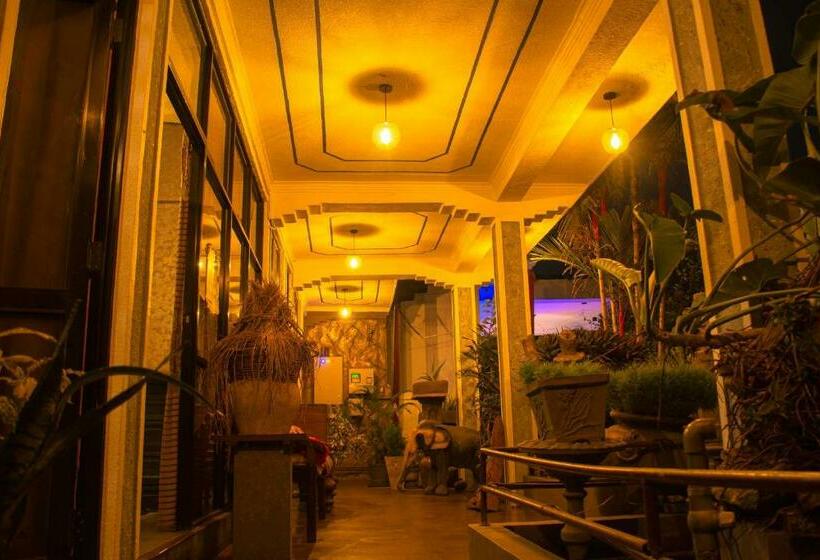 ペンション Janara