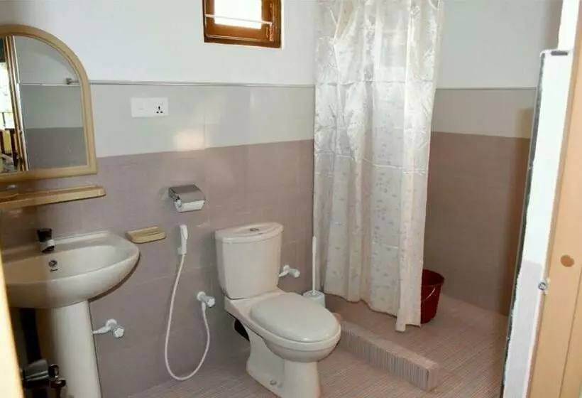 Majatalo New Land Guest House