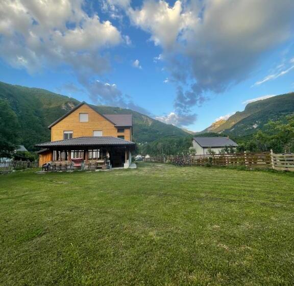 پانسیون Riverside Guesthouse