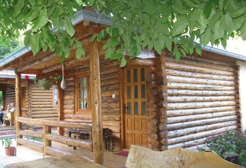 تختخواب و صبحانه Apartments Izvor Lisine