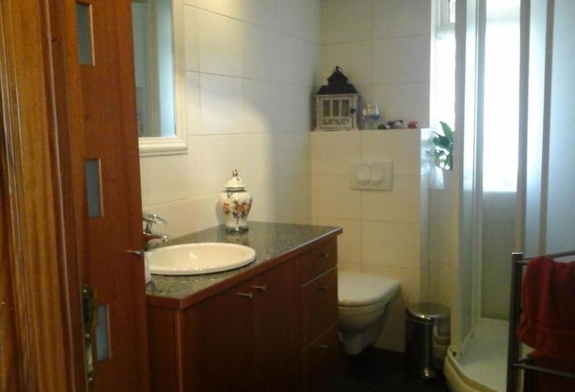 تختخواب و صبحانه Dalssel Farm Guesthouse