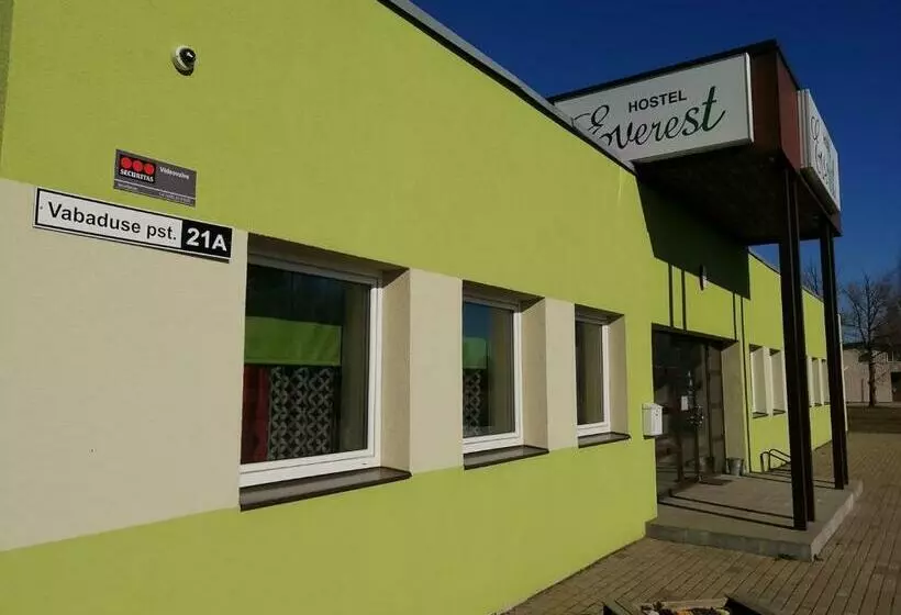 Everest Kivioli Hostel