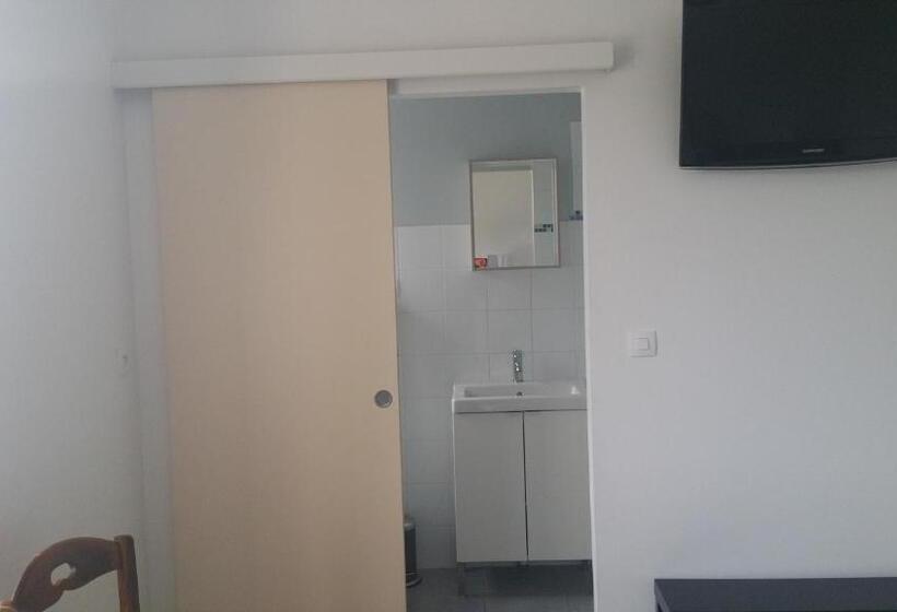 פנסיון Chambres D Hôtes Des Salelles