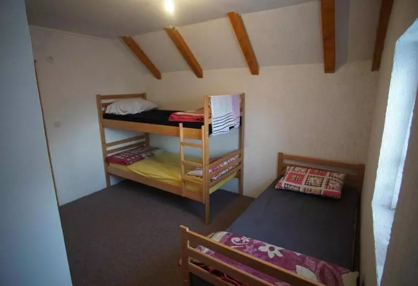 پانسیون Guesthouse Letnja Basta