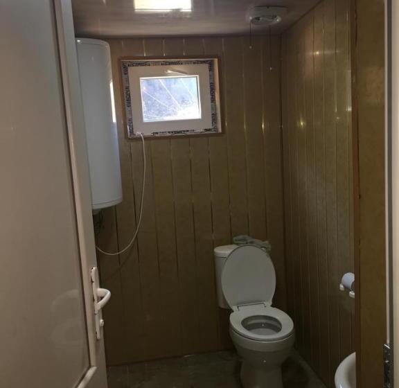 پانسیون Guesthouse Robinzon Lalkhori