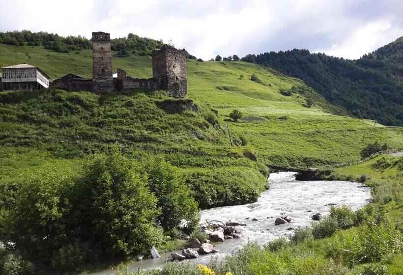 پانسیون Guesthouse Robinzon Lalkhori