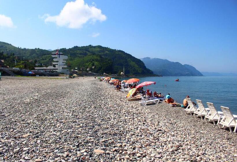 هاستل Guest House Lazika