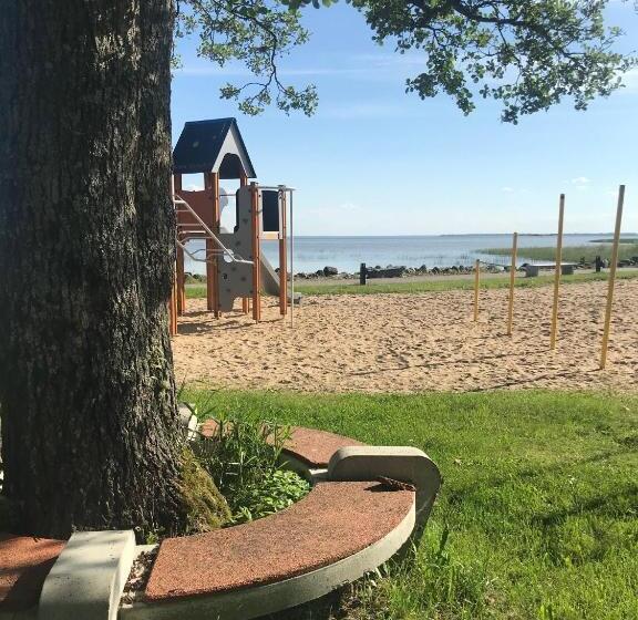 هتل Vaibla Holiday Center