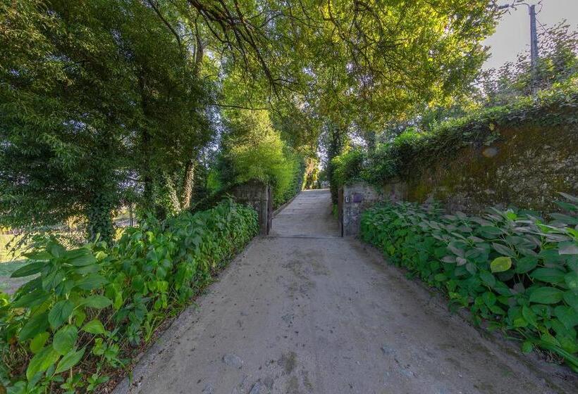 پانسیون Casa De Valdemar