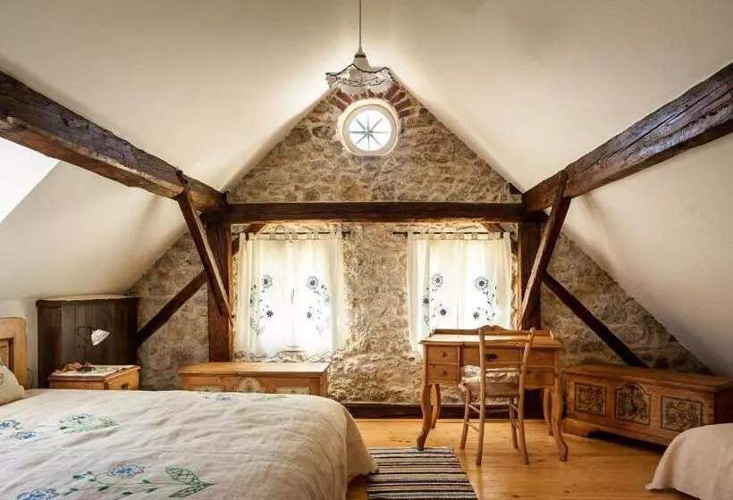 پانسیون Family House Kalska Domačija