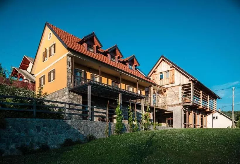 پانسیون Family House Kalska Domačija