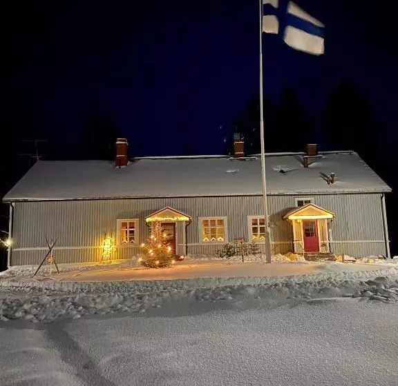 ペンション Guesthouse Koli Freetime