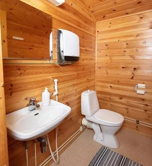 ペンション Guesthouse Koli Freetime