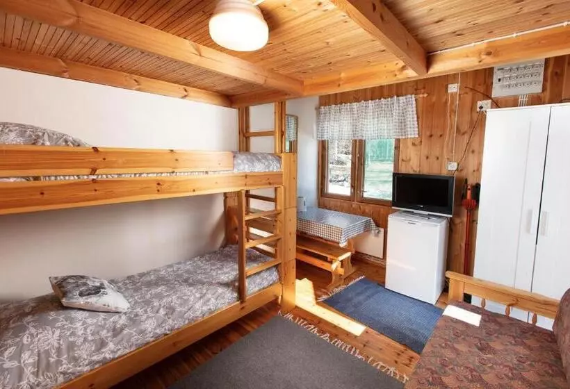 ペンション Guesthouse Koli Freetime