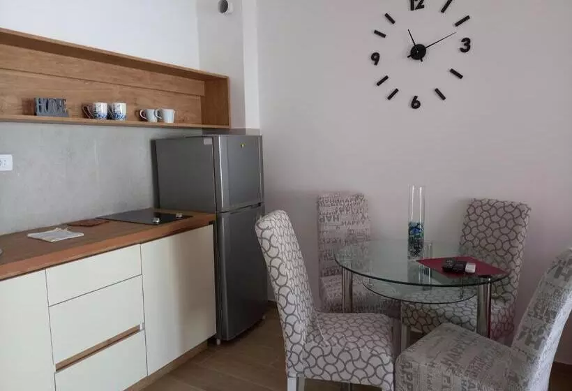 پانسیون Solaris Apartments