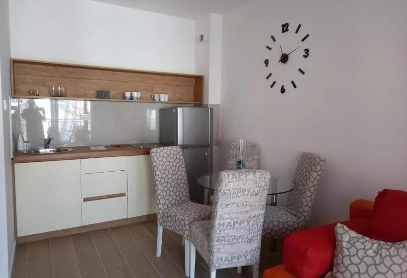 پانسیون Solaris Apartments