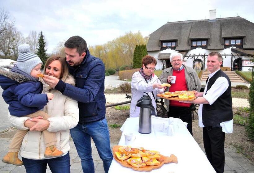 Bed and Breakfast Sári Csárda Panzió