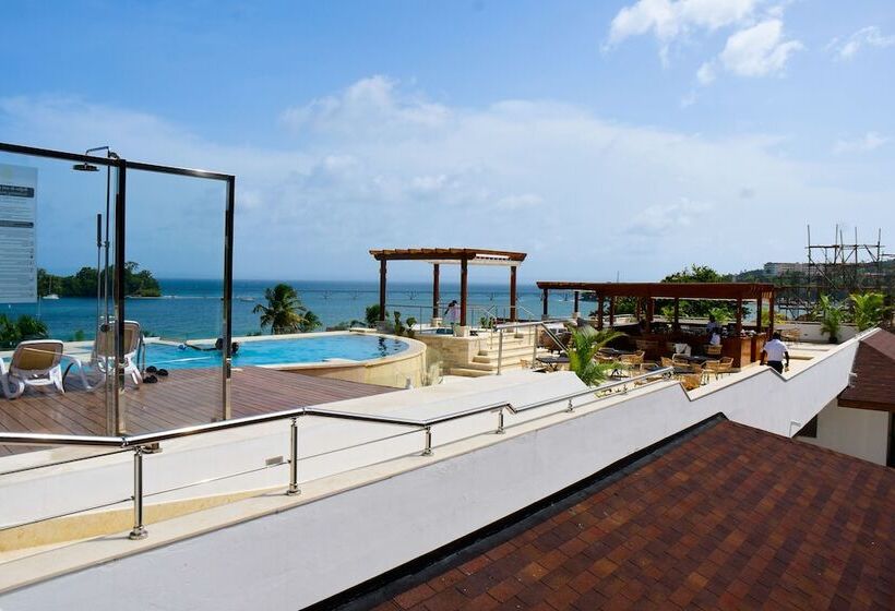 هتل Hacienda Samana Bay