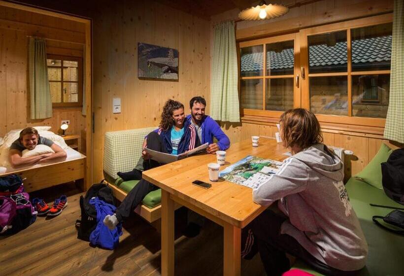 هتل Area 47 Tirol