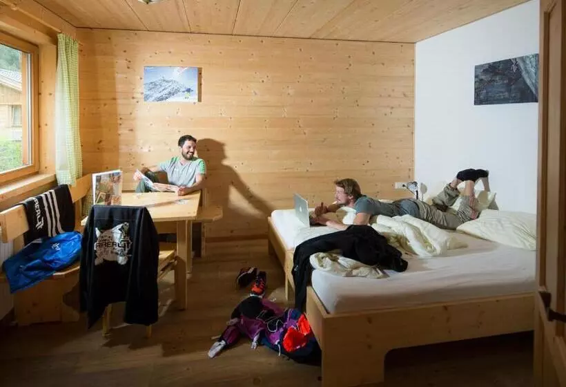 Hotelli Area 47   Tirol