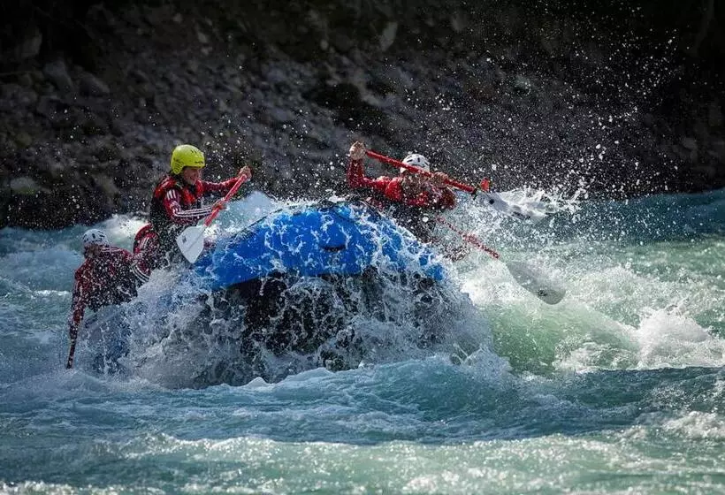 Hotelli Area 47   Tirol