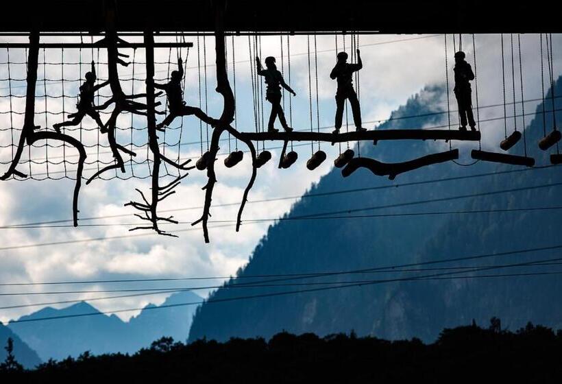 هتل Area 47 Tirol