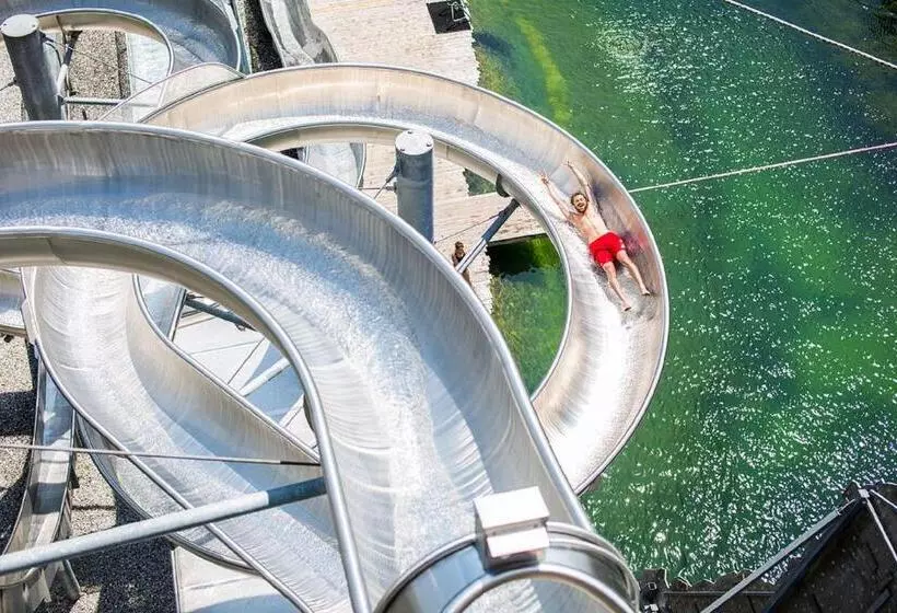 Hotelli Area 47   Tirol