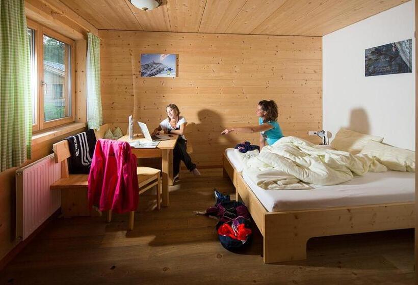 هتل Area 47 Tirol