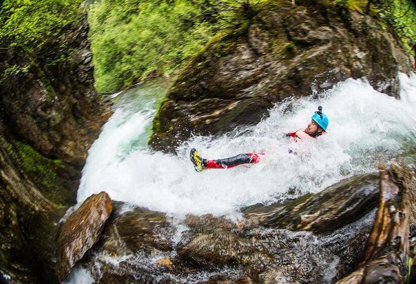 هتل Area 47 Tirol