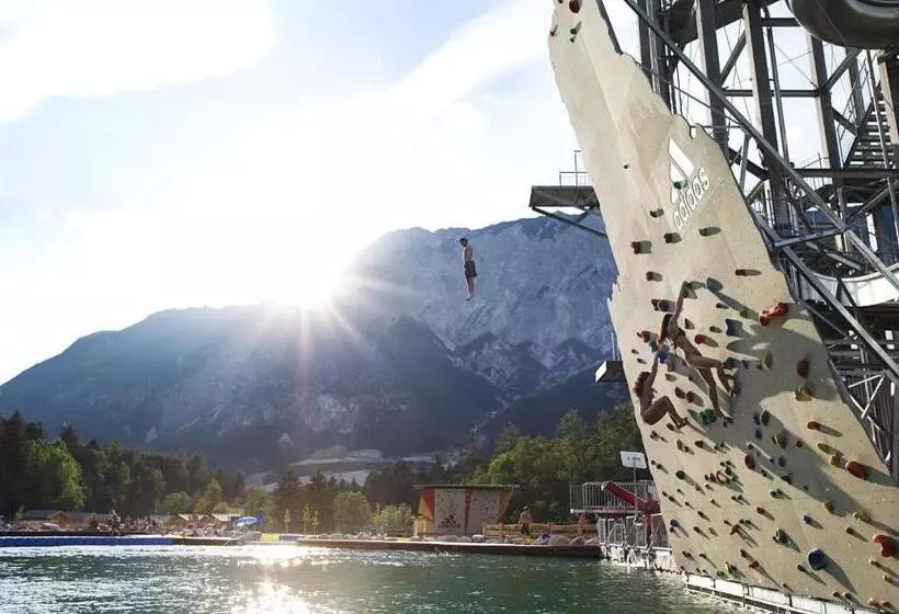 Hotelli Area 47   Tirol