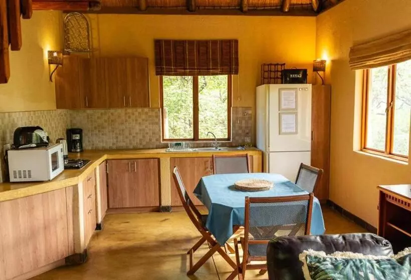 Hotelli Impala Cottage