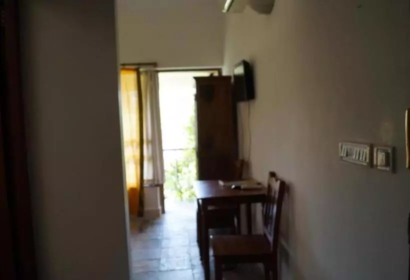 هتل Nalla Eco Beach Resort