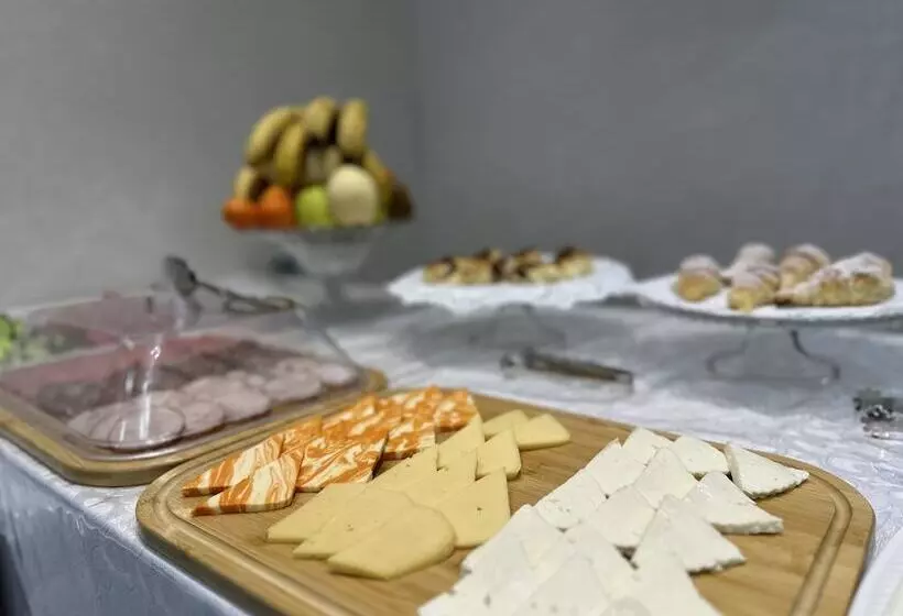 Hotelli Shohjahon Palace