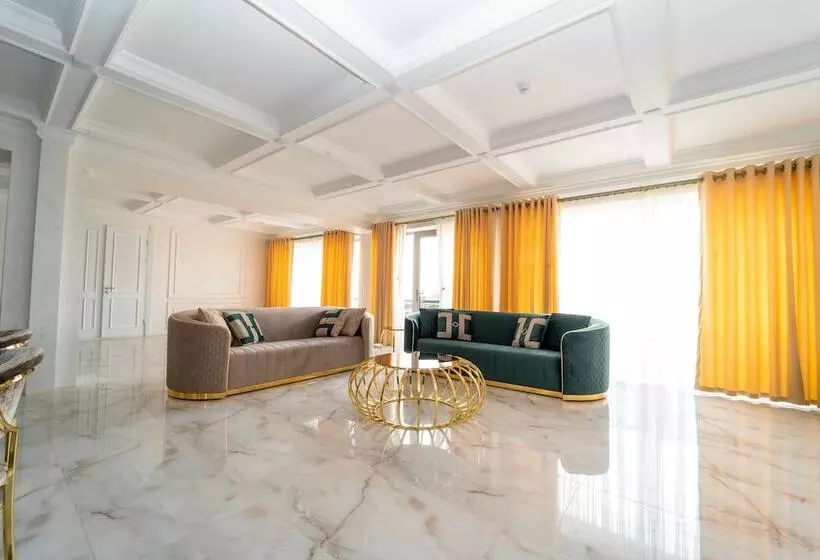 Hotelli Shohjahon Palace