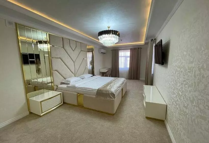 Hotelli Shohjahon Palace