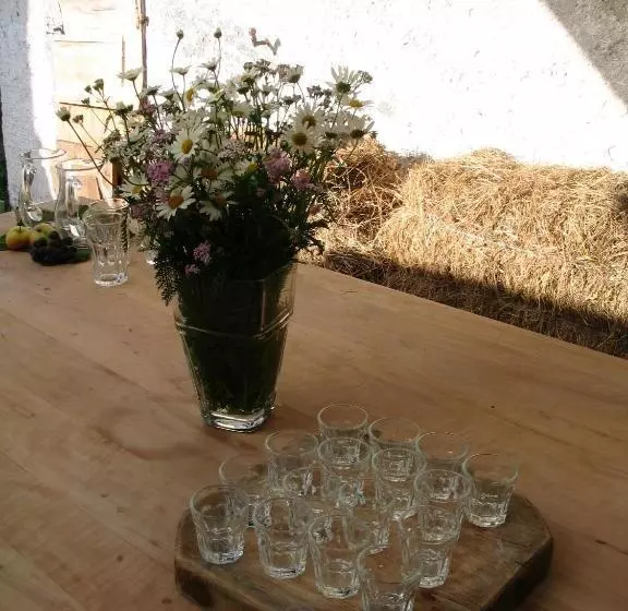 هتل Tourist Farm žvanč